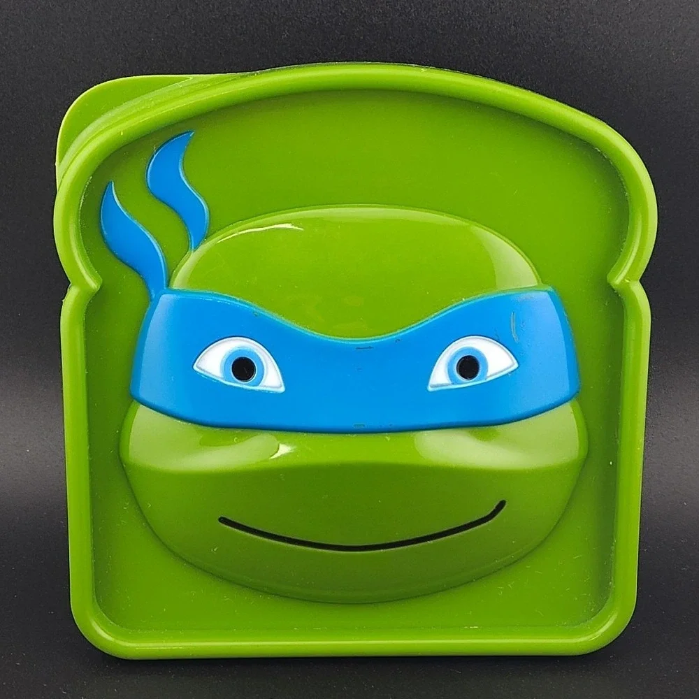Teenage Mutant Ninja Turtles Sandwich Container Evri TMNT 2015 Viacom Leonardo